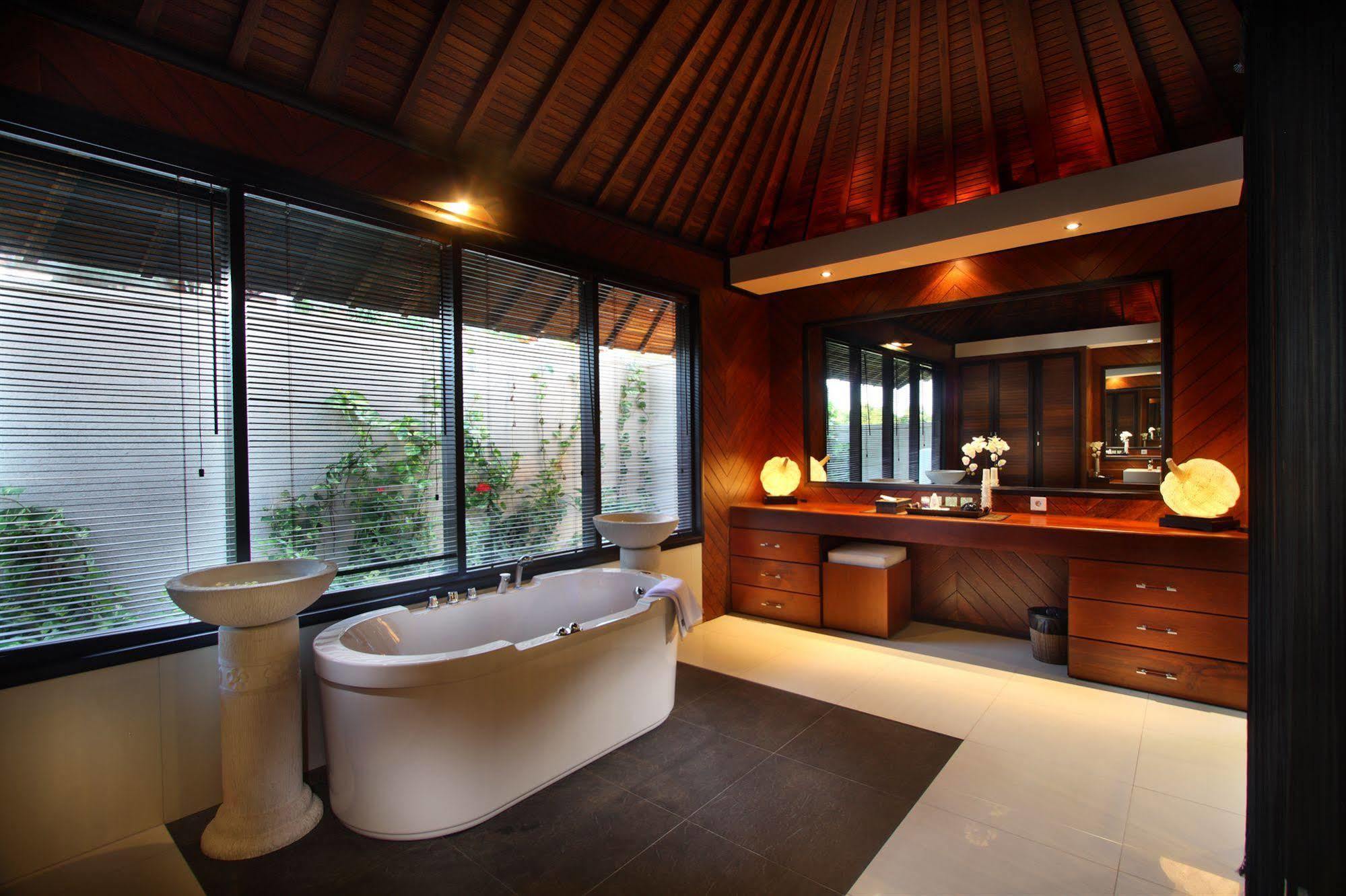 Airis Luxury Villas And Spa Uluwatu  Exterior photo